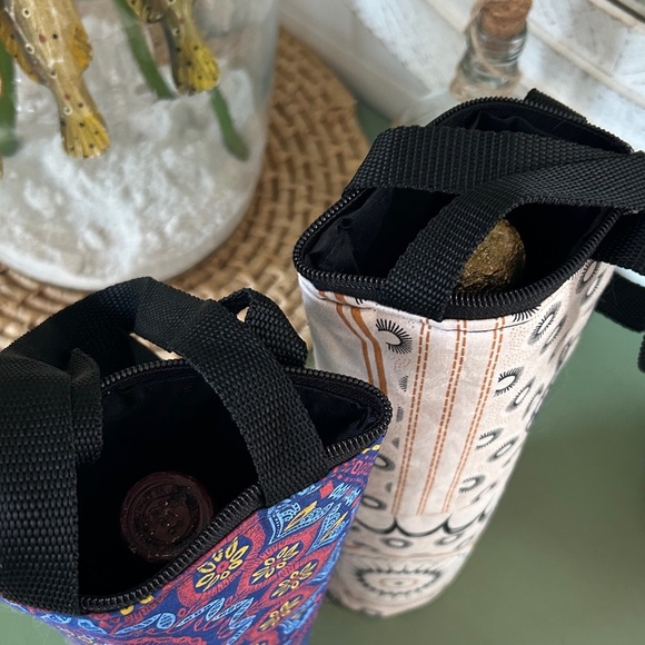 Quilted Wine Bags New set of 2 - Picture 5 of 5